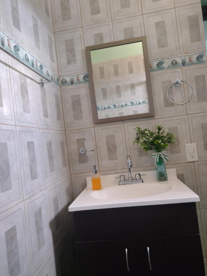 Hotel Prado'S Puerto San Carlos Екстер'єр фото