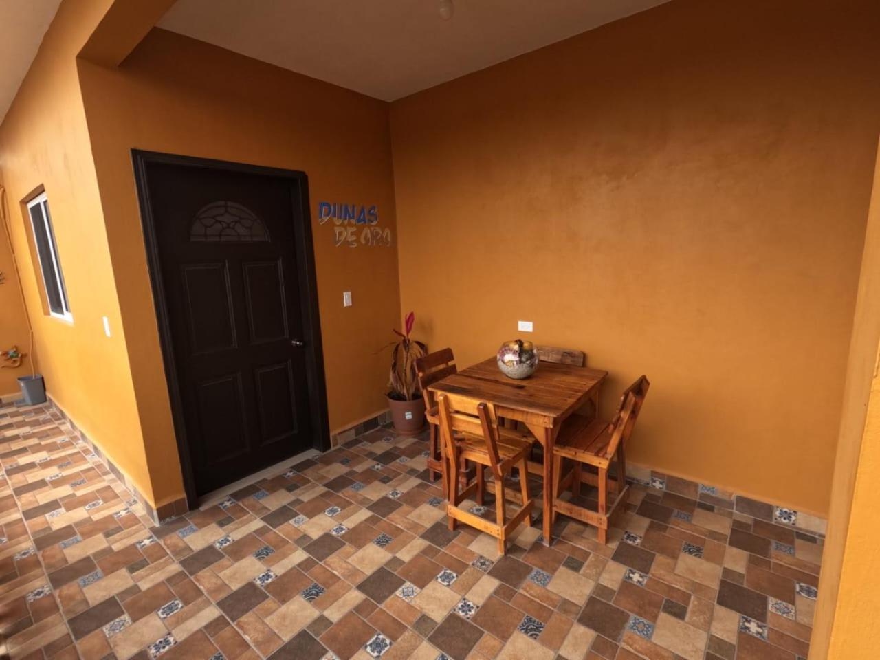 Hotel Prado'S Puerto San Carlos Екстер'єр фото
